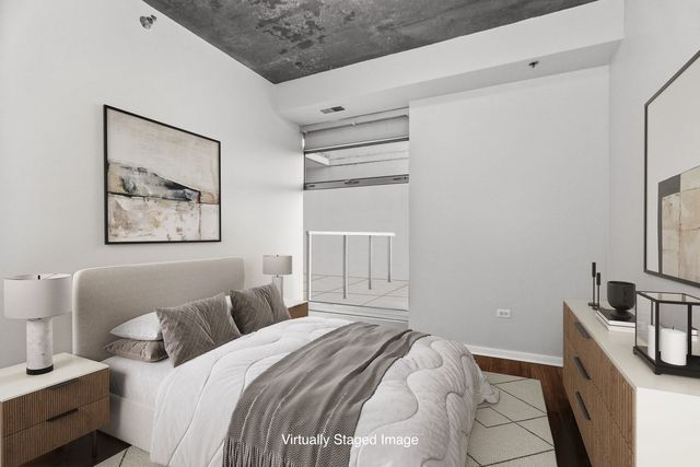 1620 S Michigan Avenue 324, Chicago, IL 60616