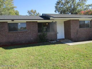 957 DOSHIRE Drive, Orange Park, FL 32065