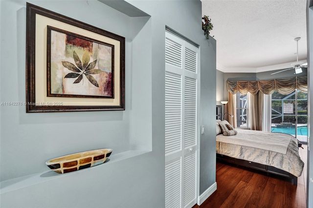 10828 NW 5th St, Plantation, FL 33324