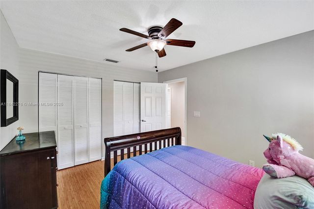 10828 NW 5th St, Plantation, FL 33324