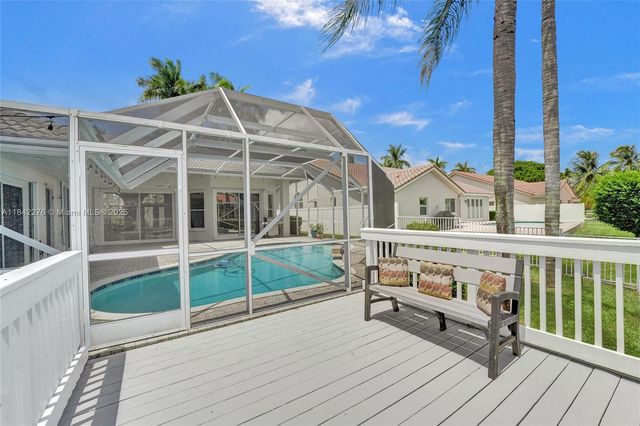 10828 NW 5th St, Plantation, FL 33324