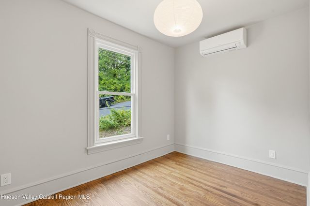 31 Stuyvesant Street, Kingston, NY 12401