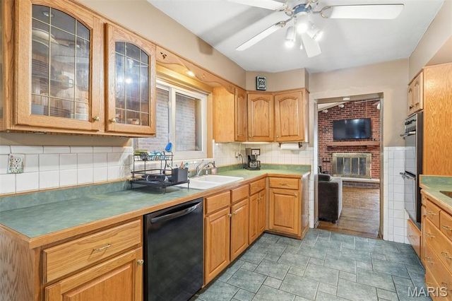 5654 Leona Street, St Louis, MO 63116