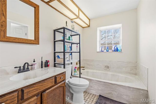 5654 Leona Street, St Louis, MO 63116