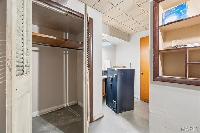 5654 Leona Street, St Louis, MO 63116