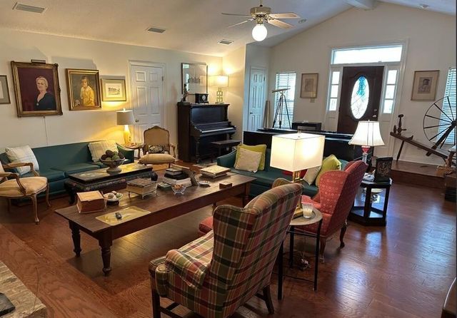 16825 Old Pierce Road, Fairhope, AL 36532