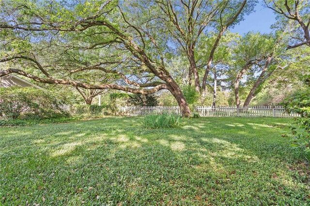 16825 Old Pierce Road, Fairhope, AL 36532