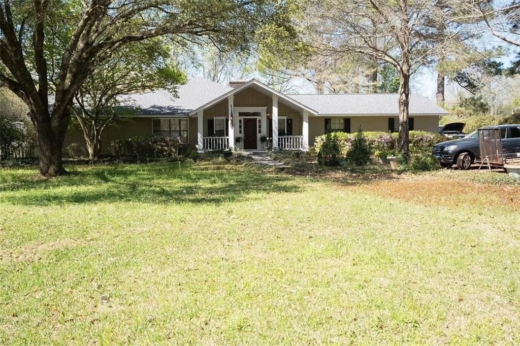 16825 Old Pierce Road, Fairhope, AL 36532