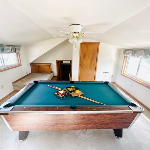 141 Bay Shore Drive, Bay City, MI 48706