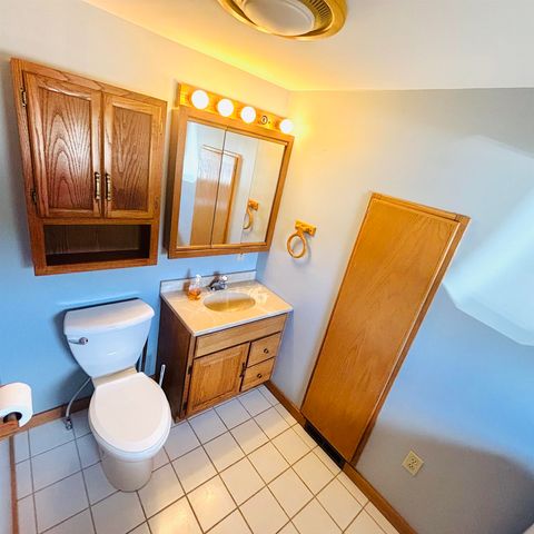 141 Bay Shore Drive, Bay City, MI 48706