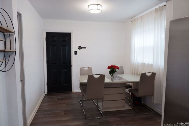 2902 christian, San Antonio, TX 78222