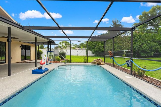 11201 RAINBOW WOODS LOOP, Spring Hill, FL 34609
