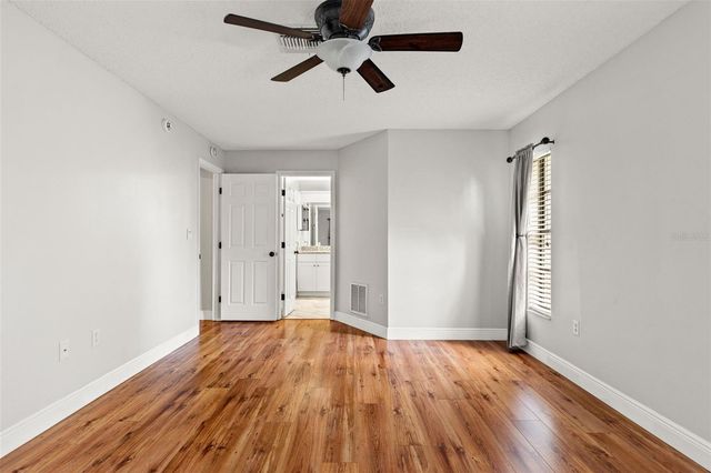11201 RAINBOW WOODS LOOP, Spring Hill, FL 34609
