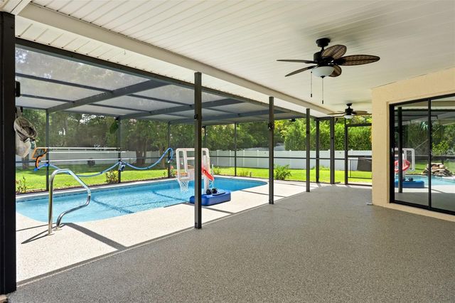 11201 RAINBOW WOODS LOOP, Spring Hill, FL 34609
