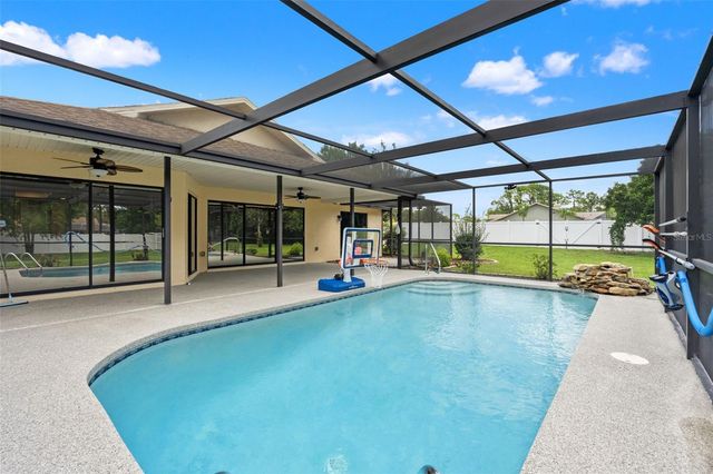 11201 RAINBOW WOODS LOOP, Spring Hill, FL 34609