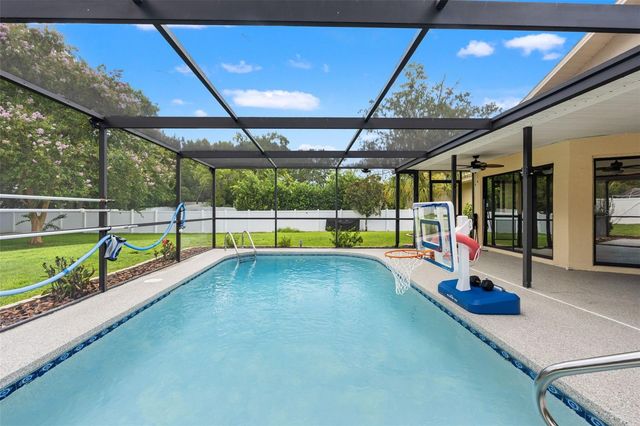 11201 RAINBOW WOODS LOOP, Spring Hill, FL 34609