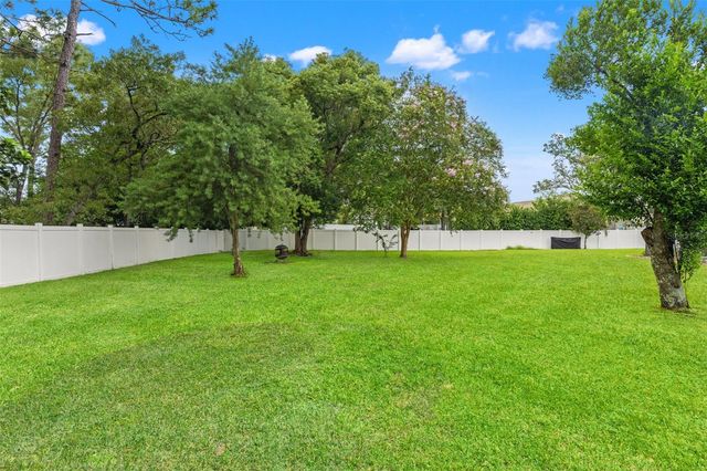 11201 RAINBOW WOODS LOOP, Spring Hill, FL 34609
