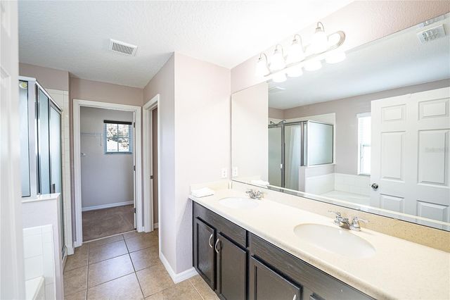 335 MAGICAL WAY, Kissimmee, FL 34744