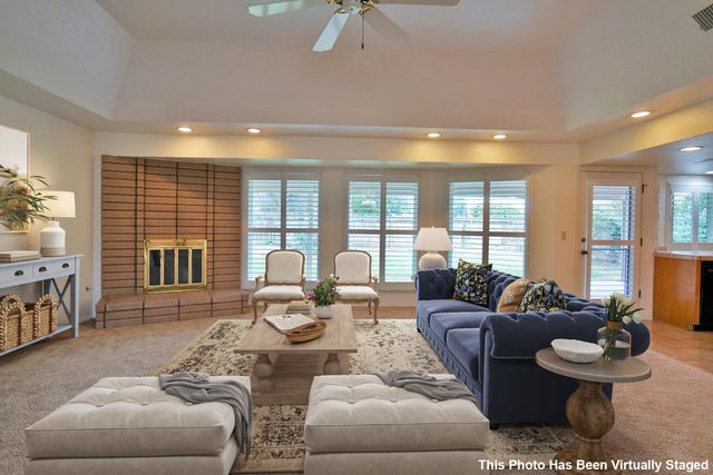 742 W Ellery Avenue, Clovis, CA 93612