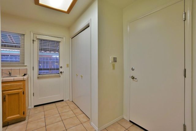 742 W Ellery Avenue, Clovis, CA 93612