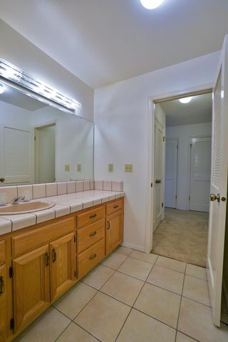 742 W Ellery Avenue, Clovis, CA 93612