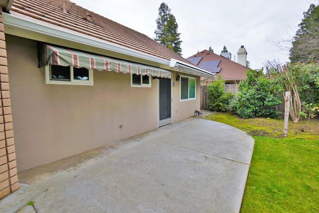 742 W Ellery Avenue, Clovis, CA 93612