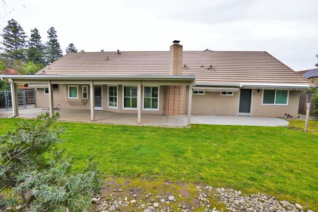 742 W Ellery Avenue, Clovis, CA 93612