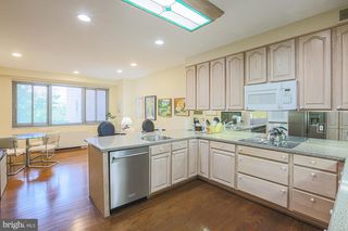11 SLADE #610, Pikesville, MD 21208