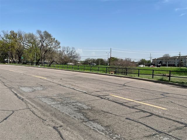 3327 Bernal Drive, Dallas, TX 75212