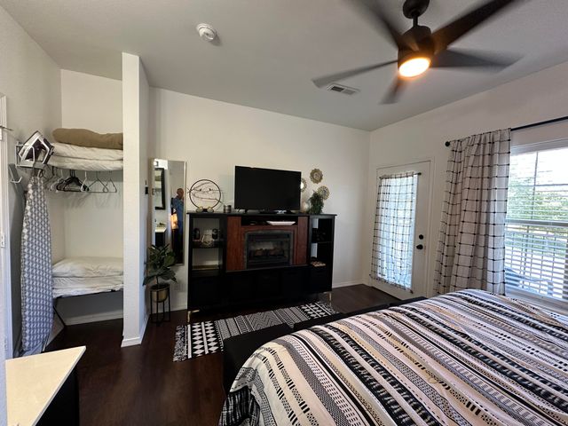 1001 Golf Drive 15, Branson West, MO 65737