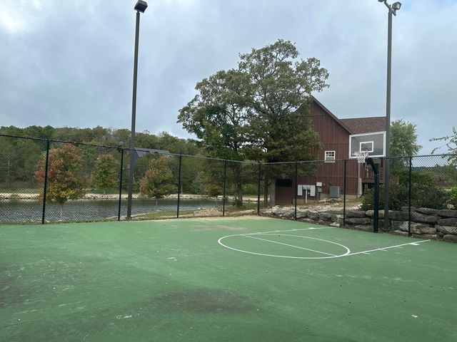 1001 Golf Drive 15, Branson West, MO 65737