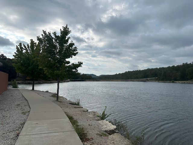 1001 Golf Drive 15, Branson West, MO 65737