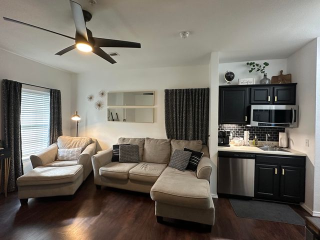 1001 Golf Drive 15, Branson West, MO 65737