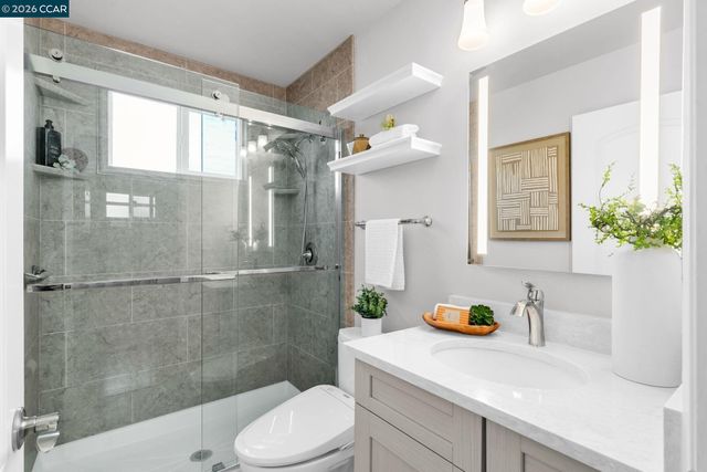 2 Craydon Ct, San Ramon, CA 94583