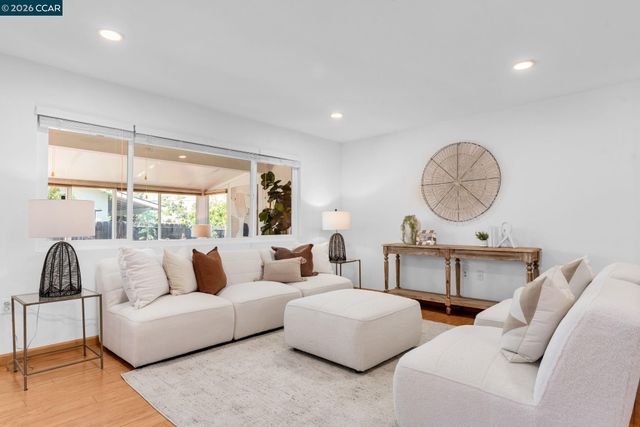 2 Craydon Ct, San Ramon, CA 94583