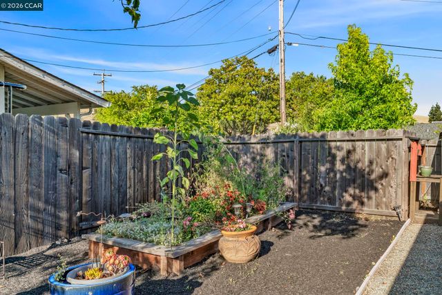 2 Craydon Ct, San Ramon, CA 94583