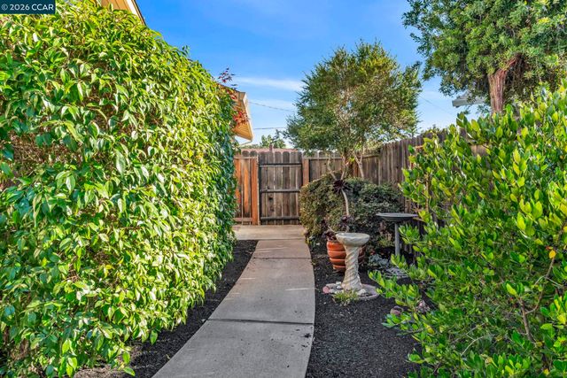 2 Craydon Ct, San Ramon, CA 94583