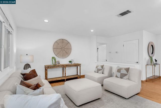 2 Craydon Ct, San Ramon, CA 94583