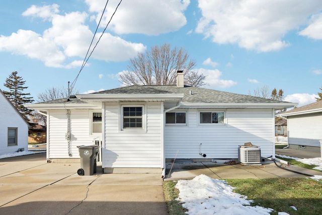 6216 S Cory AVENUE, Cudahy, WI 53110