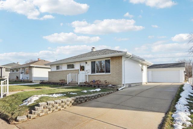 6216 S Cory AVENUE, Cudahy, WI 53110