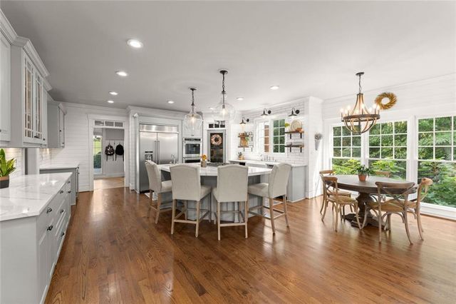 16066 Inverness Trail, Milton, GA 30004