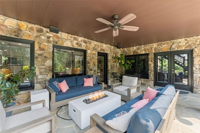 16066 Inverness Trail, Milton, GA 30004
