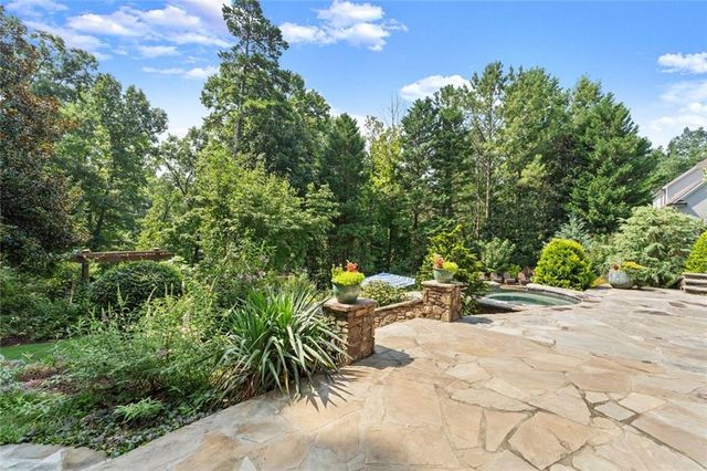 16066 Inverness Trail, Milton, GA 30004