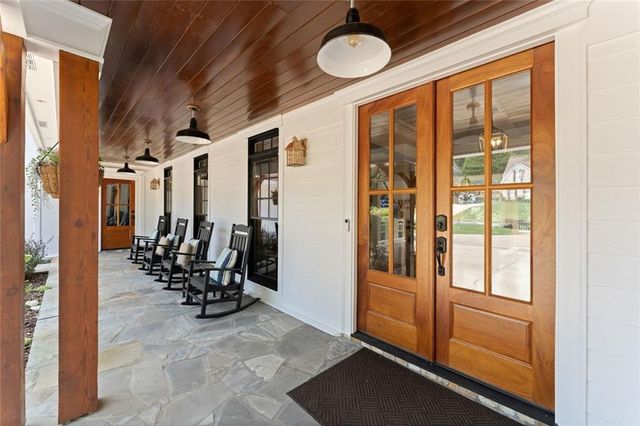 16066 Inverness Trail, Milton, GA 30004