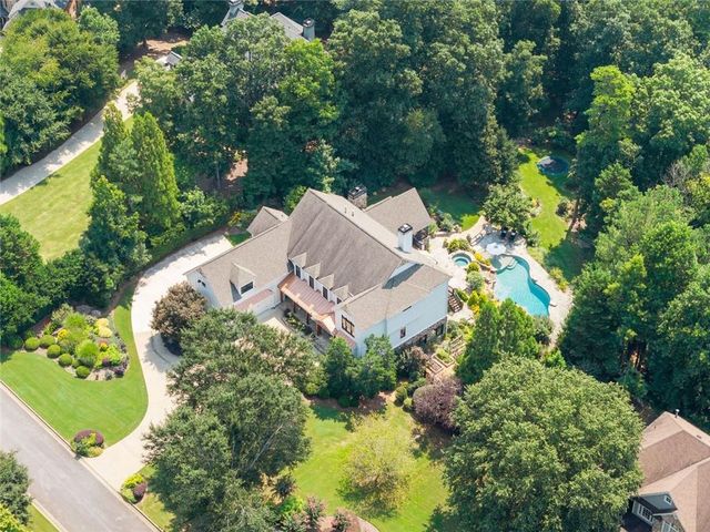 16066 Inverness Trail, Milton, GA 30004
