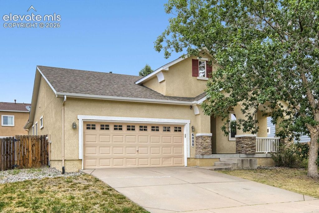 6888 Conifer Ridge Drive, Colorado Springs, CO 80923 — photo 2