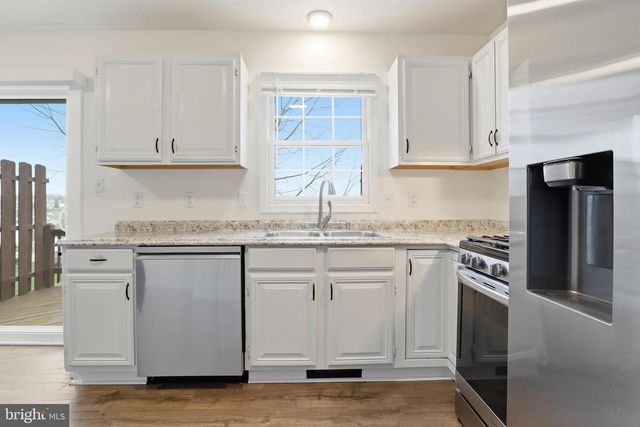 780 ROBIN HILL CIR, York, PA 17404