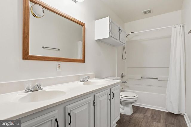 780 ROBIN HILL CIR, York, PA 17404