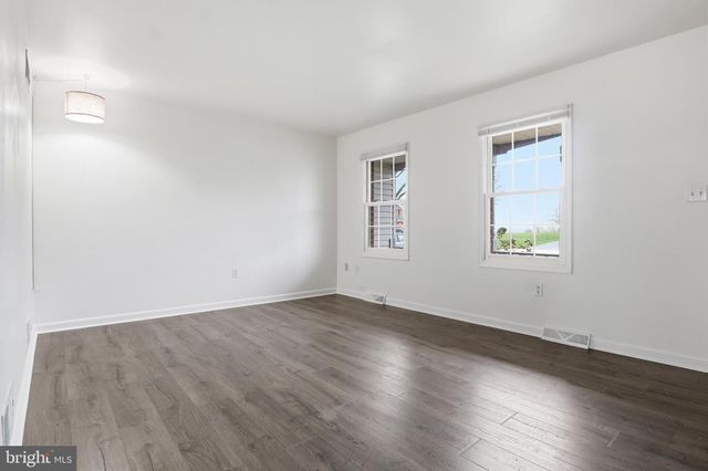 780 ROBIN HILL CIR, York, PA 17404