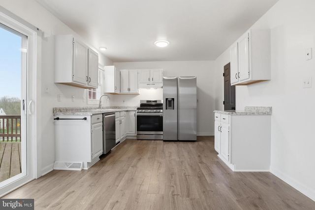 780 ROBIN HILL CIR, York, PA 17404